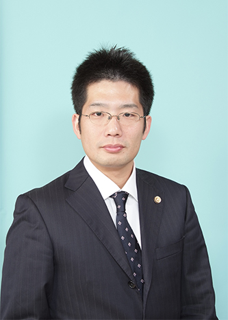 代表弁護士　加藤　賢一